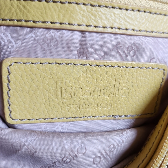 **TIGNANELLO** yellow leather shoulder bag with built-in wallet. - Picture 10 of 14
